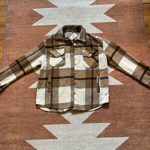Medium plaid shacket